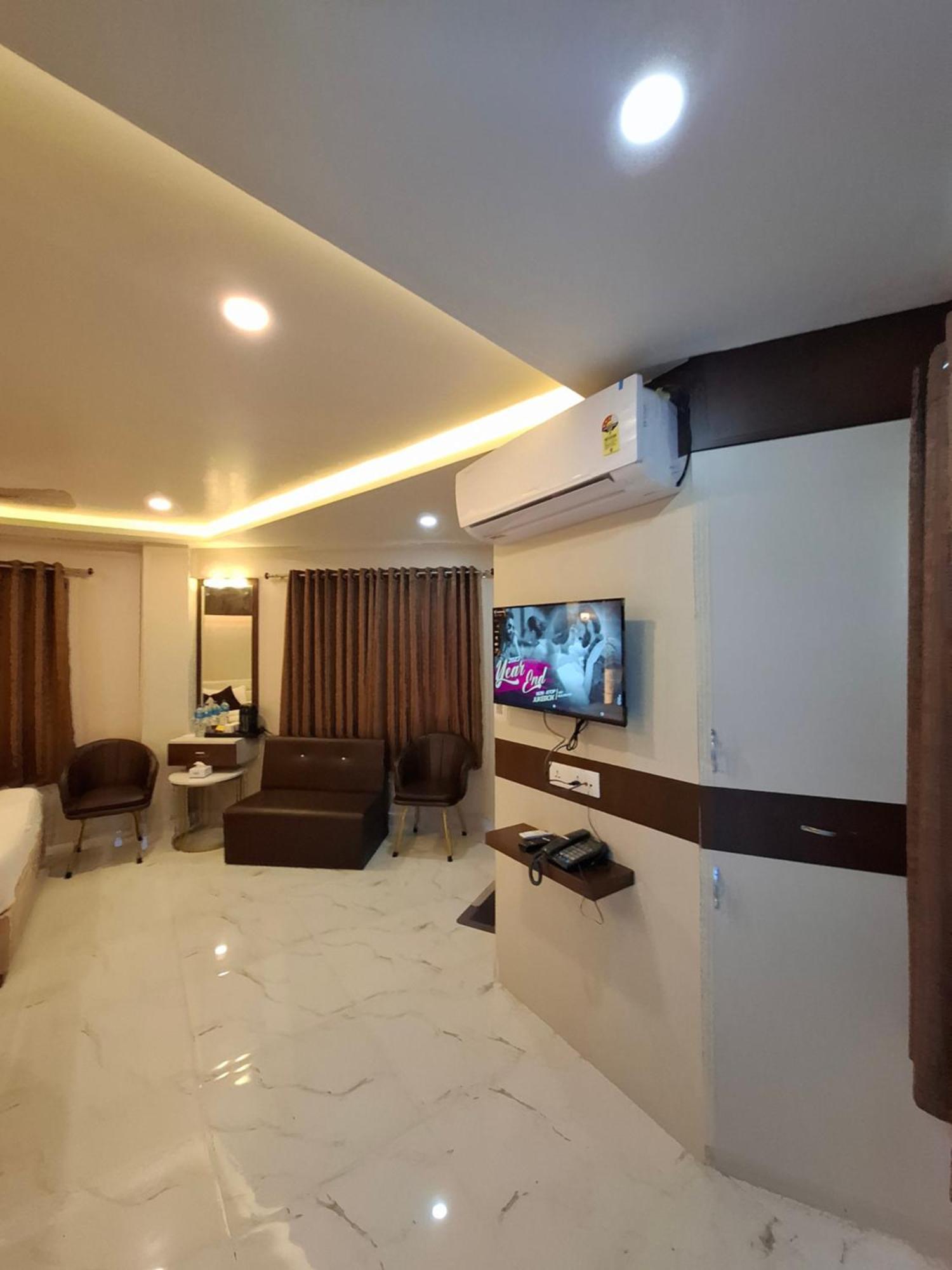 Hotel Royal Mithila Private Limited Janakpur Eksteriør billede